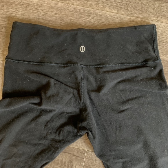 Lululemon leggings - Picture 3 of 4